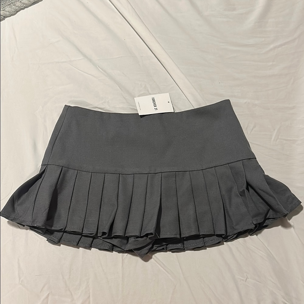 Forever 21 Charcoal Pleated Mini Skort